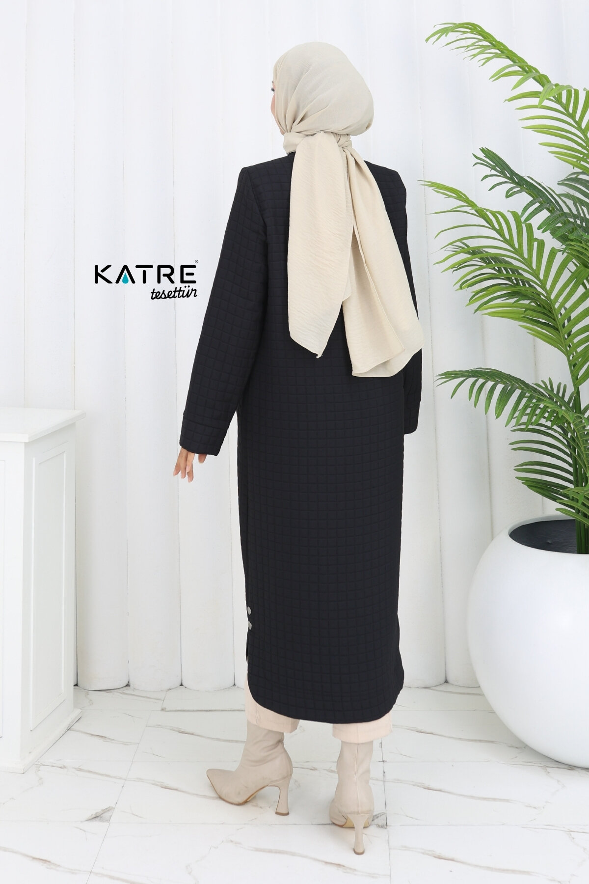 2525 Kapitone - 4